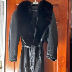 New York long leather coat fur collar